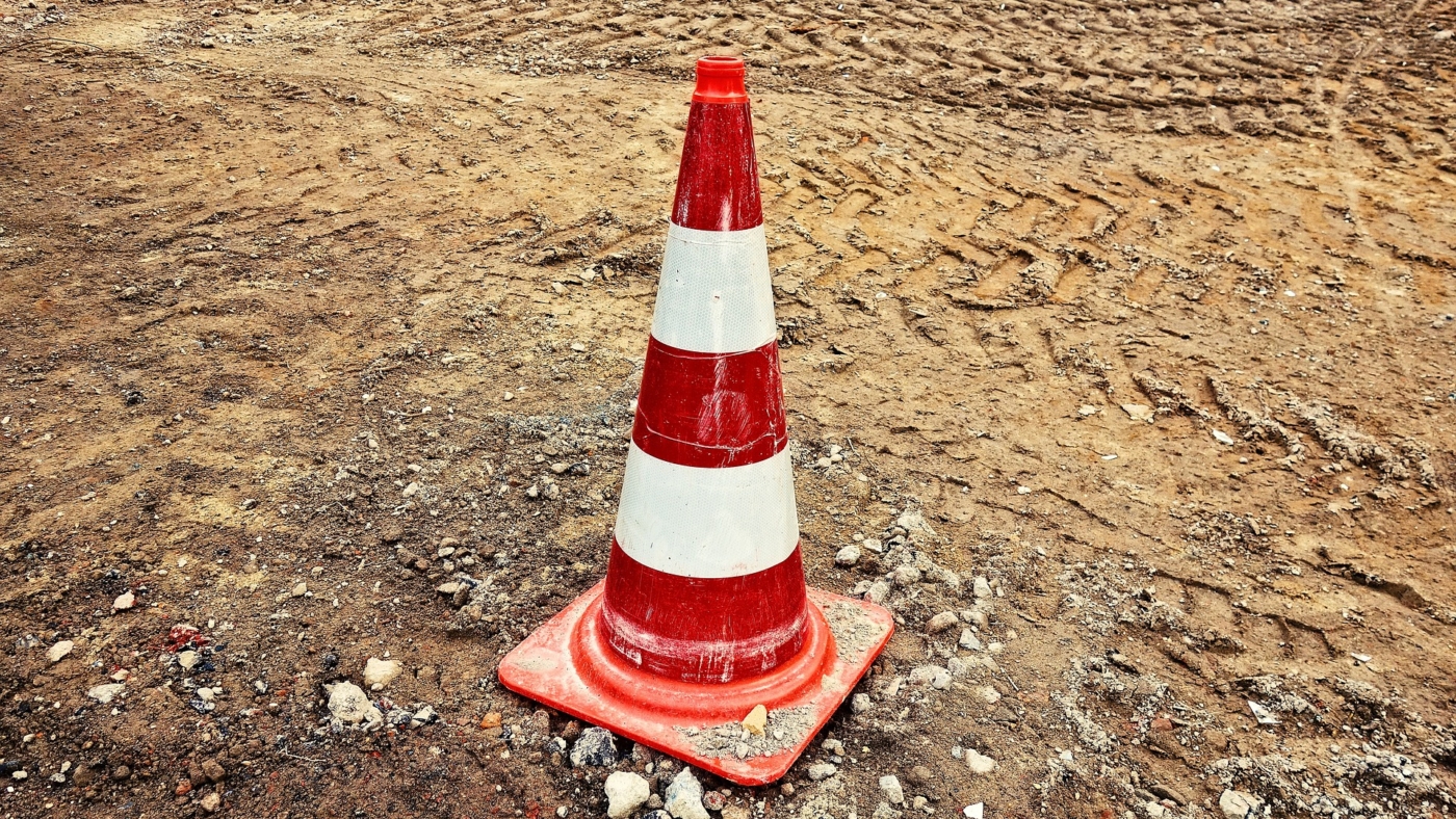 traffic-cones-3082821_1920