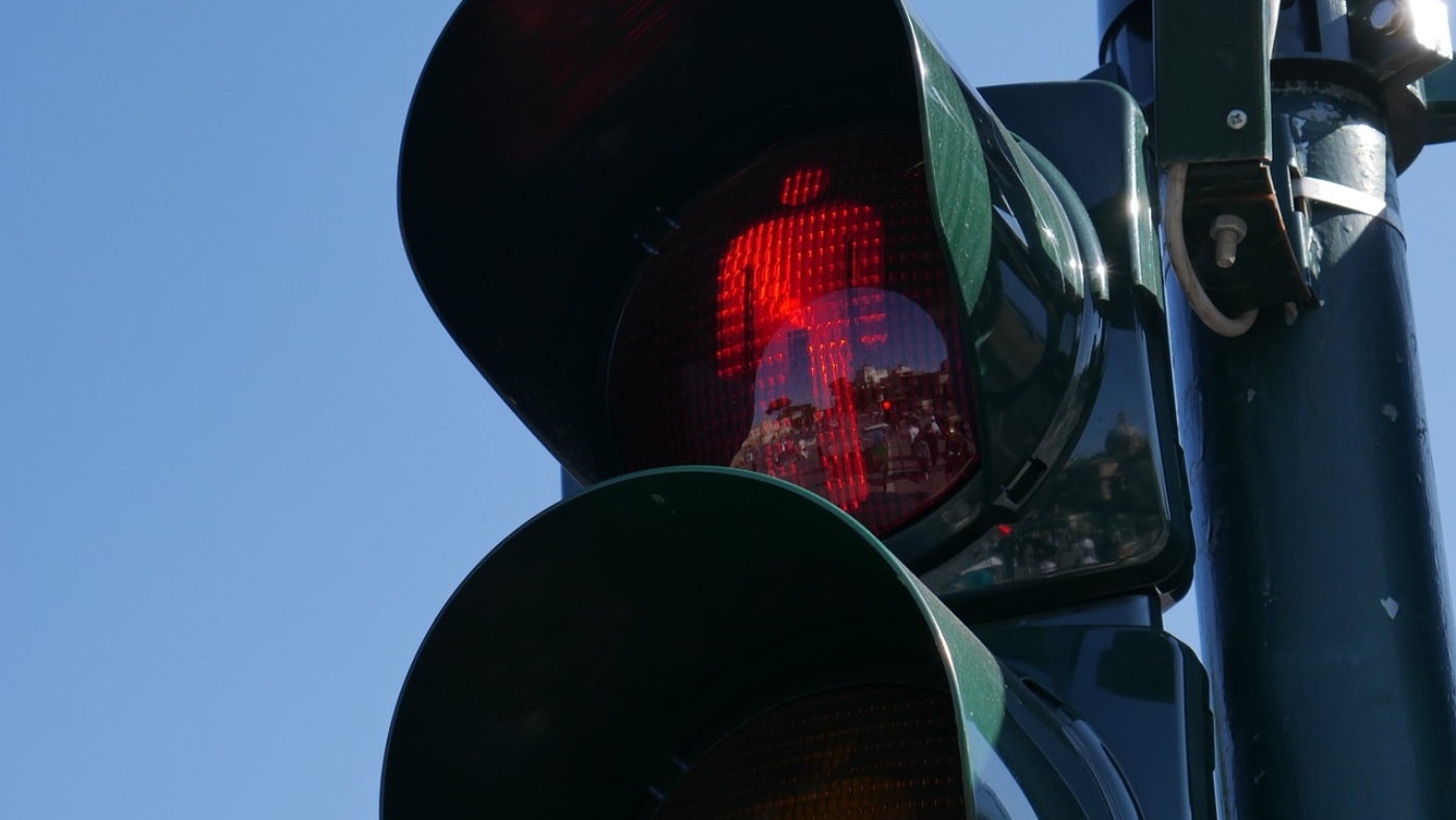 traffic-light-1024826_1280