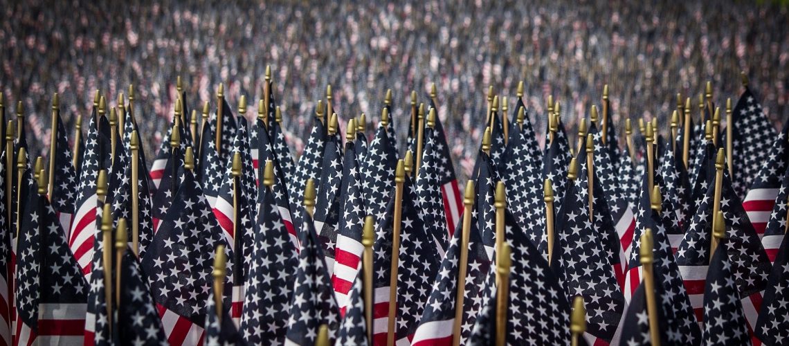 american-flags-2756185_1920